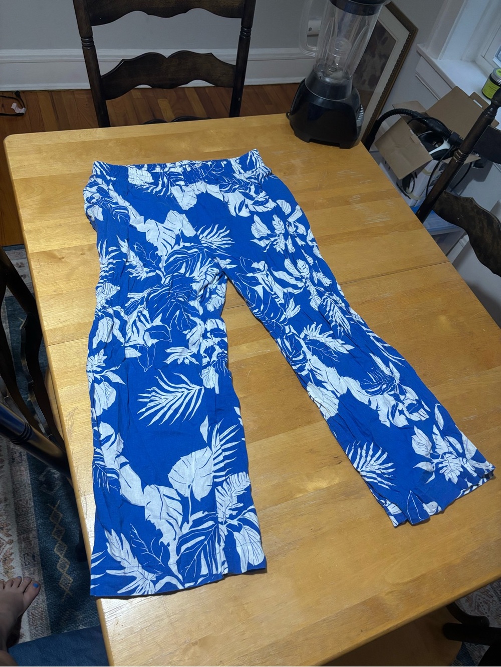 Panama Jack Blue & White Tropical Wide-Leg Pants